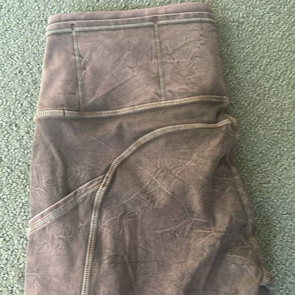 Lululemon tights - Picture 2 of 4